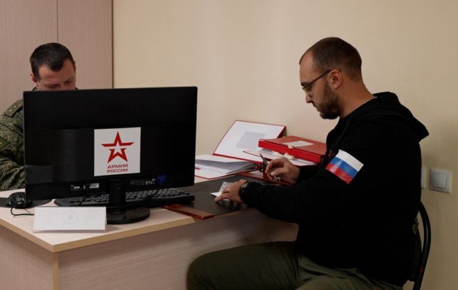 Кандидатов на службу принимают 23 военных комиссариата на Ставрополье