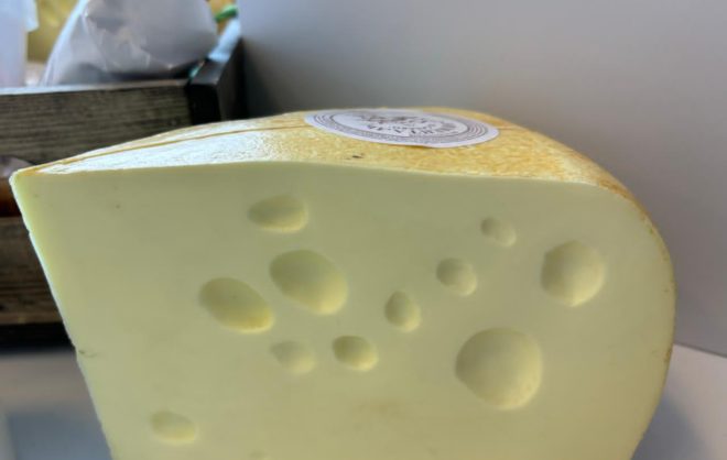 На Ставрополье произвели 3,5 тысячи тонн сыра с начала года