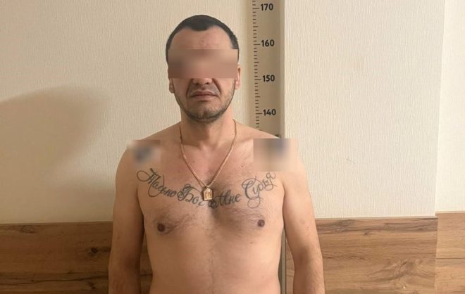 Ставрополец получил срок за демонстрацию запрещенной символики в спецприемнике
