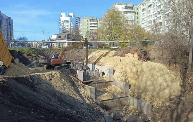 В Ставрополе завершают ремонт ливнёвки по улице Космонавтов