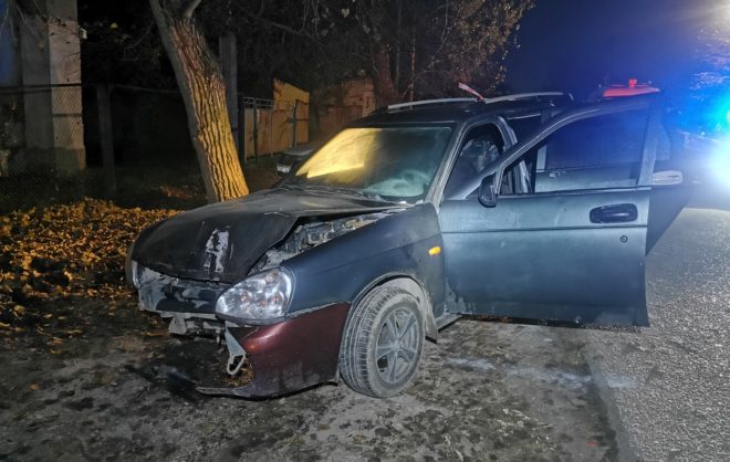 В Кировском округе подросток угнал автомобиль соседа и попал в ДТП