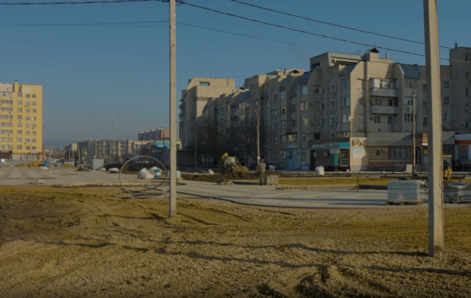 Сквер на улице Дунаевского начали благоустраивать в Невинномысске