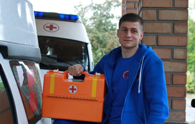 Благодарненскую райбольницу пополнил фельдшер скорой помощи