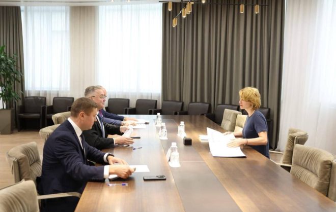 Губернатор обсудил итоги года в АПК Ставрополья с главой Минсельхоза РФ