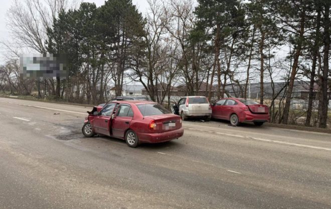 Вблизи Ессентуков в ДТП пострадала женщина