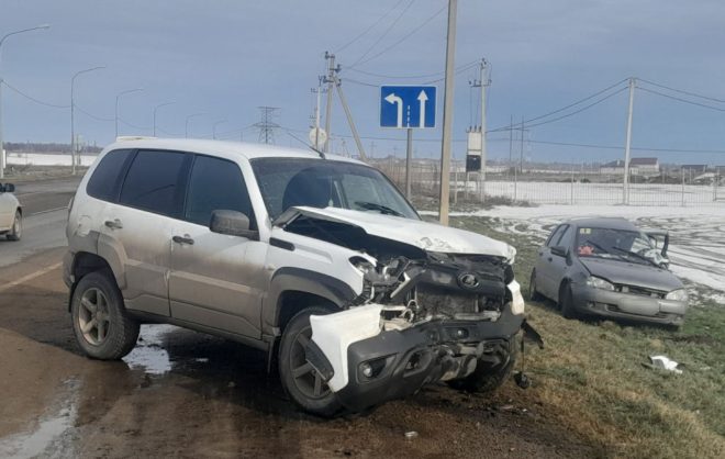 Шесть человек пострадали в ДТП в Грачёвском округе