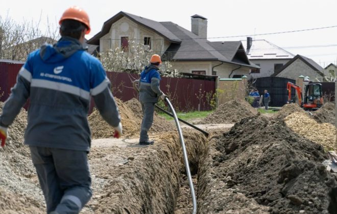 Подземный газопровод начали ремонтировать в Невинномысске