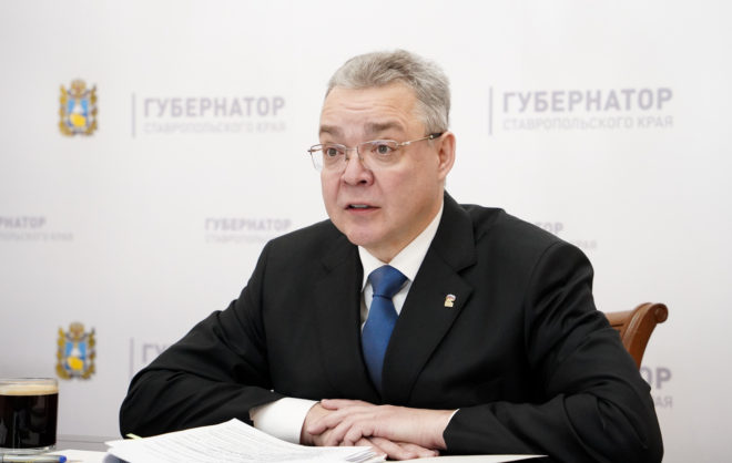 Глава Ставрополья поручил соблюдать сроки ремонт крыш многоэтажек
