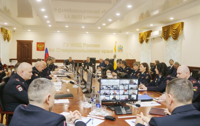 Глава Ставрополья поблагодарил сотрудников полиции за обеспечение порядка