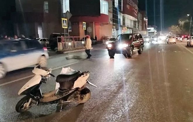 Водитель скутера пострадал в ДТП в Пятигорске