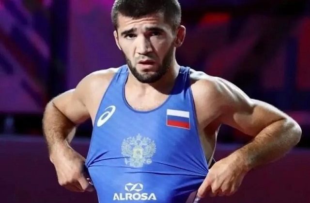 Ставропольский борец завоевал серебро на рейтинговом турнире