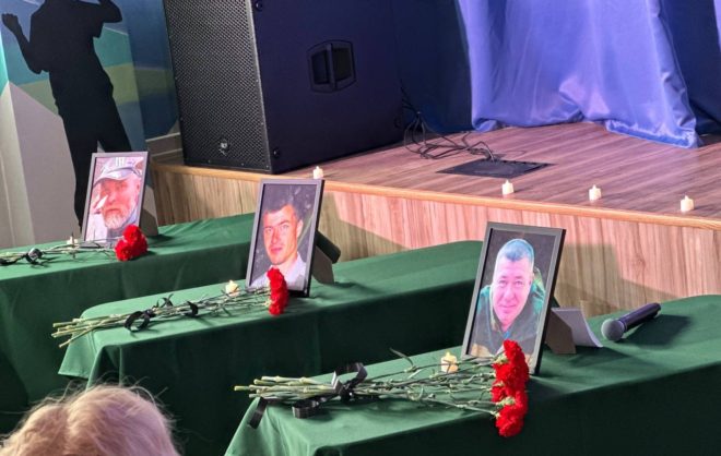 Шесть «Парт Героев» открыли в школе Кисловодска