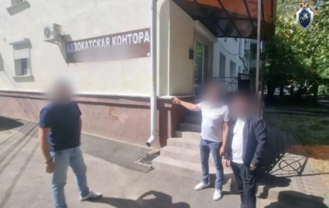 Адвоката и экс-доцента кафедры вуза в Ставрополе осудили за мошенничество