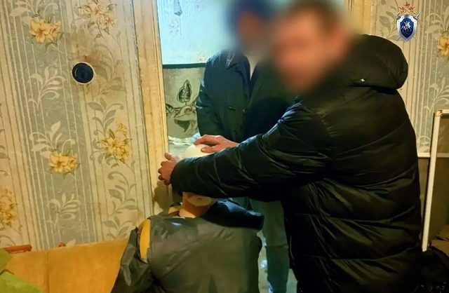Житель Пятигорска во время застолья насмерть забил отца