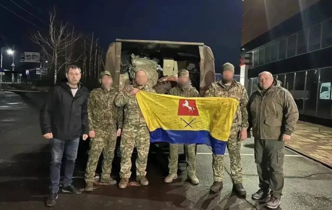 Квадроцикл и стройматериалы передали в зону СВО из Александровского округа