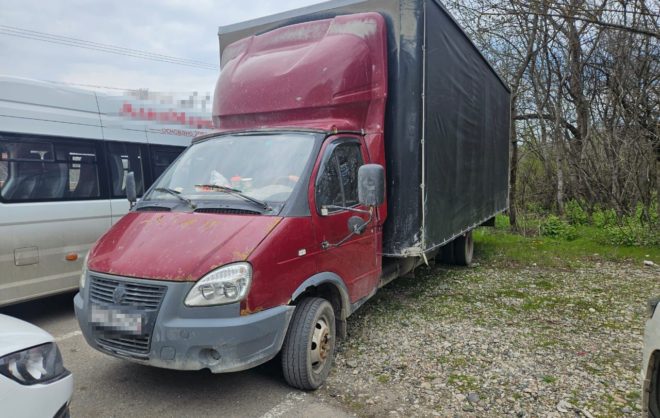 Житель Пятигорска избил экс-сожителя сестры и отобрал у него автомобиль
