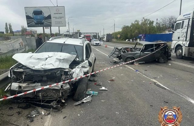 В тройном ДТП в Невинномысске пострадали четыре человека