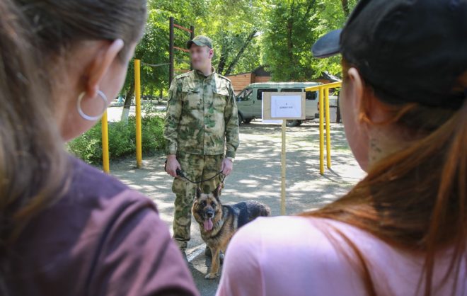 На Ставрополье росгвардейцы провели для ребят тематический квест