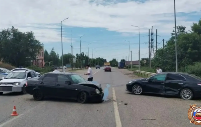 Тринадцать человек пострадали в авариях на Ставрополье за сутки