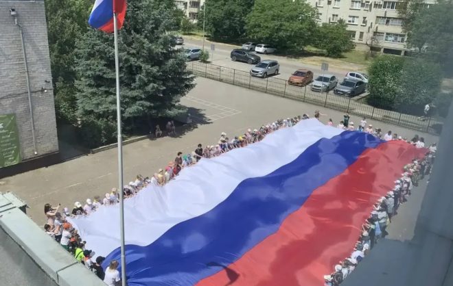 В летних лагерях и детсадах Ставрополья прошли праздничные мероприятия в честь Дня России