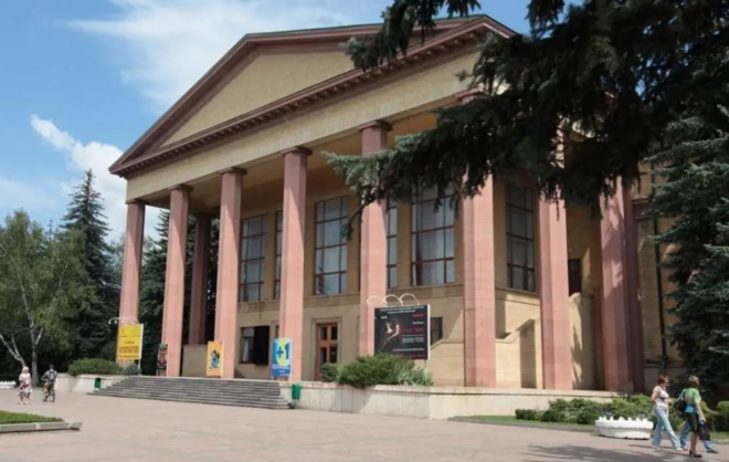В ставропольском драмтеатре Лермонтова обновят инфраструктуру по нацпроекту