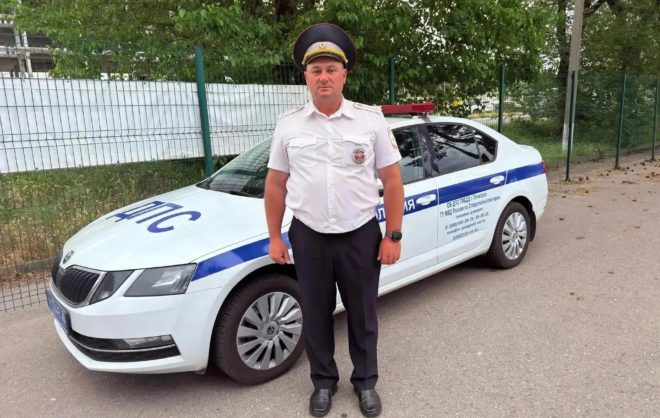 Мужчину с сердечным приступом доставили в больницу автоинспекторы Ставрополья