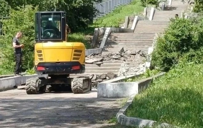 В селе Степновского округа благоустраивают зону отдыха