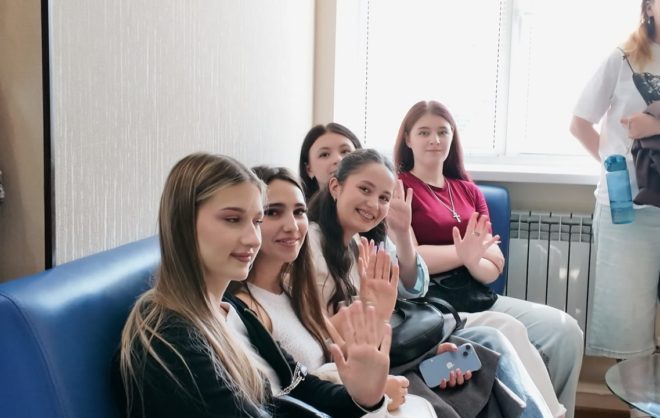 Ставропольские студенты проходят практику на телеканале «СвоёТВ»
