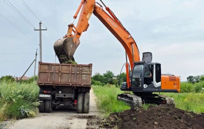 Три улицы начали ремонтировать в селе Минераловодского округа