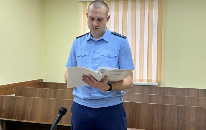 За присвоение 400 тыс рублей осудили эк-начальника почты в Предгорном округе