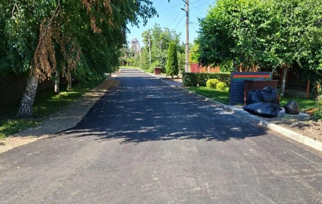 В Новоалександровске по просьбе местных жителей обновили переулок
